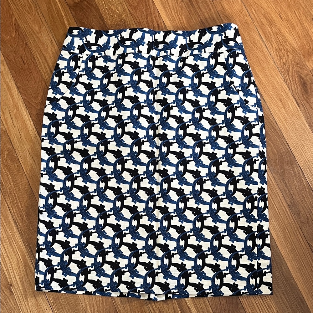 J. Crew collection pencil skirt gator print EUC 8